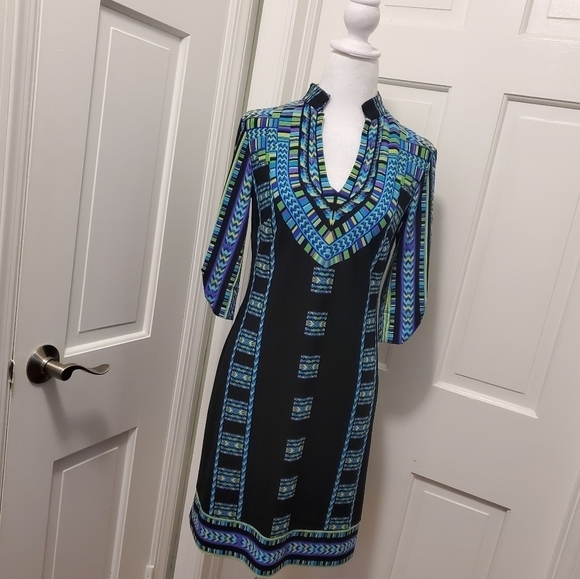 Donna Morgan Colorful Knit Sheath Dress Size 2, Aztec Print Vneck - Picture 1 of 10